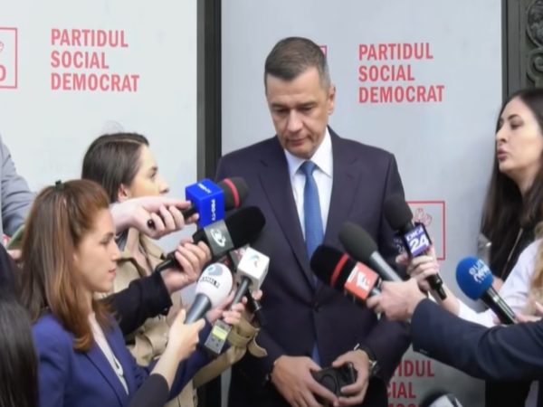 Social democrații sunt “all-in” în ruptura față de coaliția de guvernare. Ipocrizie totală, în întrebarea adresată membrilor de partid ai PSD.