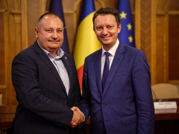 Dâmbovița, susținere politică pentru premierul desemnat, Siegfried Mureșan (PNL). Daniel Blaga (USR)- “România are nevoie de un Guvern care să facă reforme!”